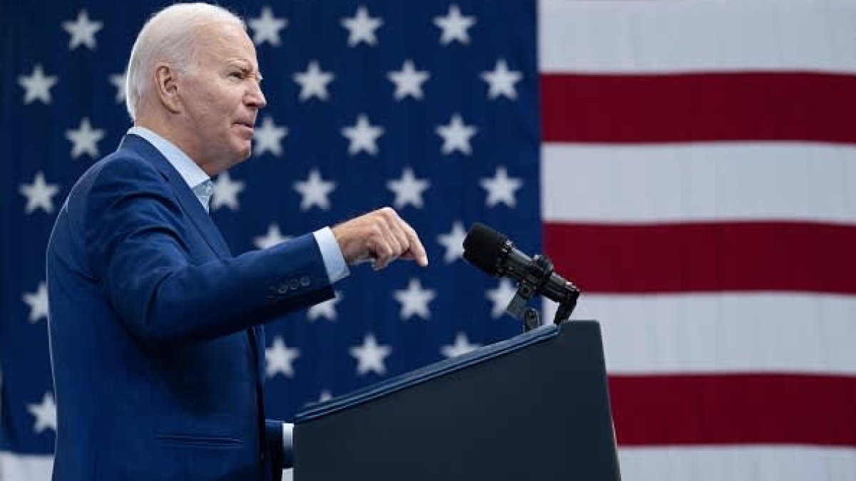 Tech investors face 'new era' of China restrictions after Biden order limits funding in A.I., chips – NBC 5 Dallas-Fort Worth - Vimarsana News