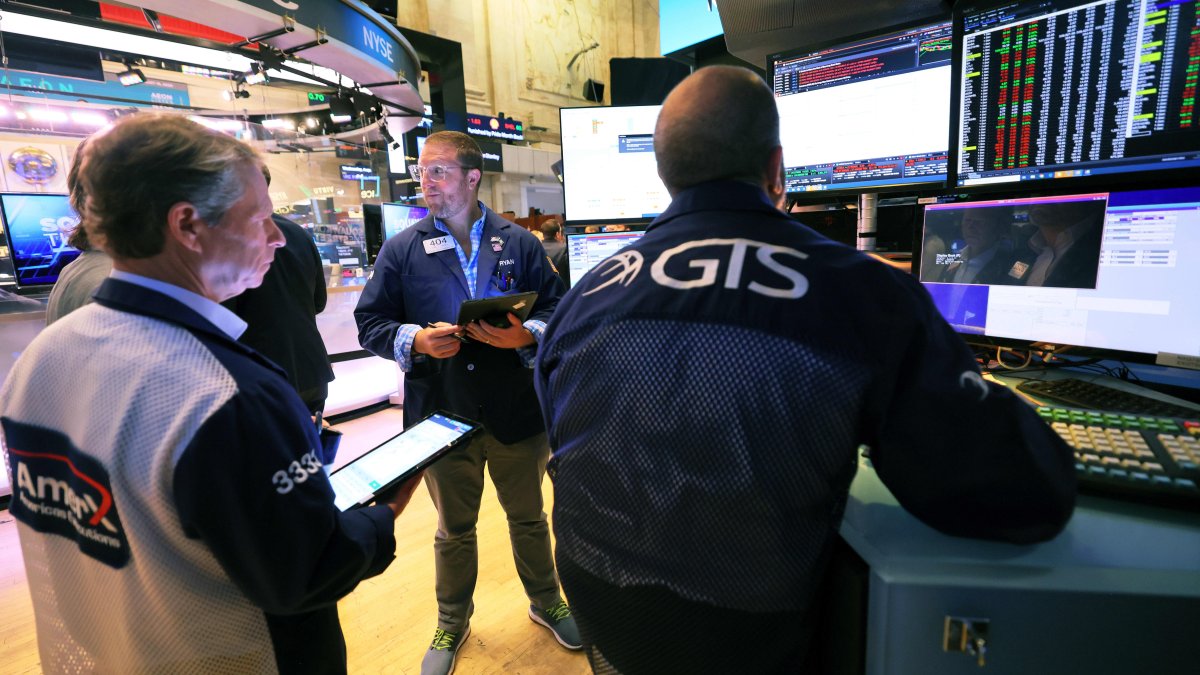 CNBC Daily Open: A 'perfect storm' battered U.S. stocks – NBC 5 Dallas-Fort Worth - Vimarsana News