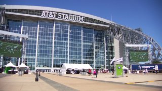 COWBOYS AT&T STADIUM GAMEDAY EXPERIENCE: Dallas Cowboys hope to