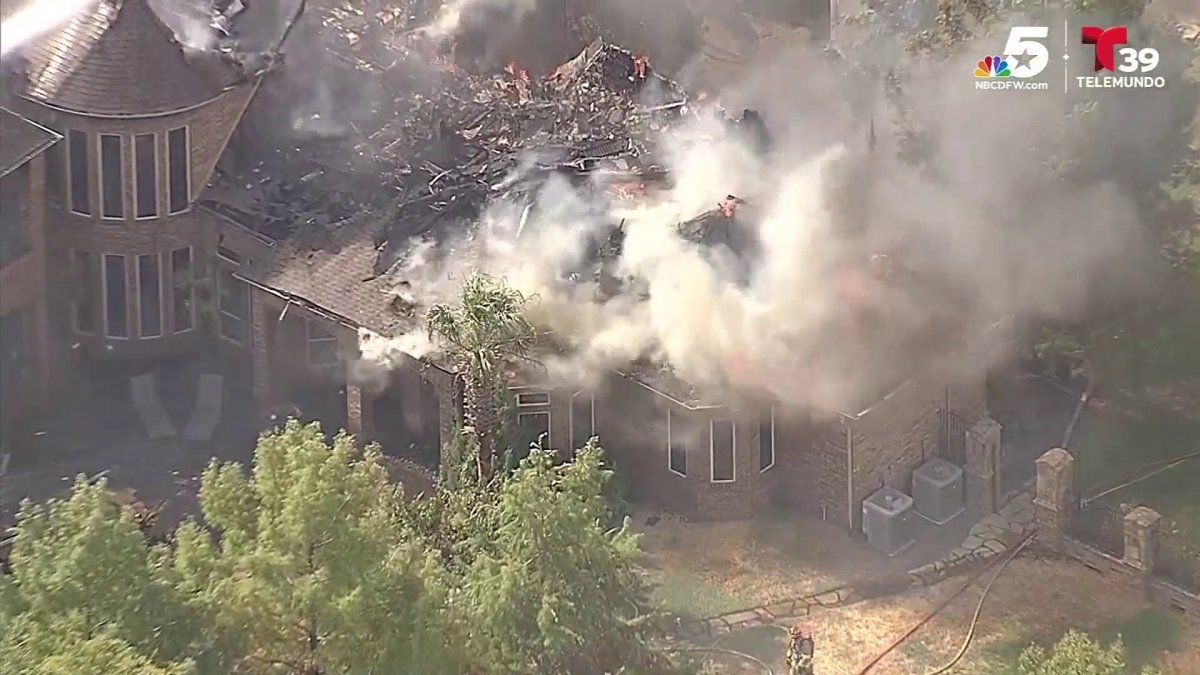 Crews battle large house fire in Southlake NBC 5 DallasFort Worth