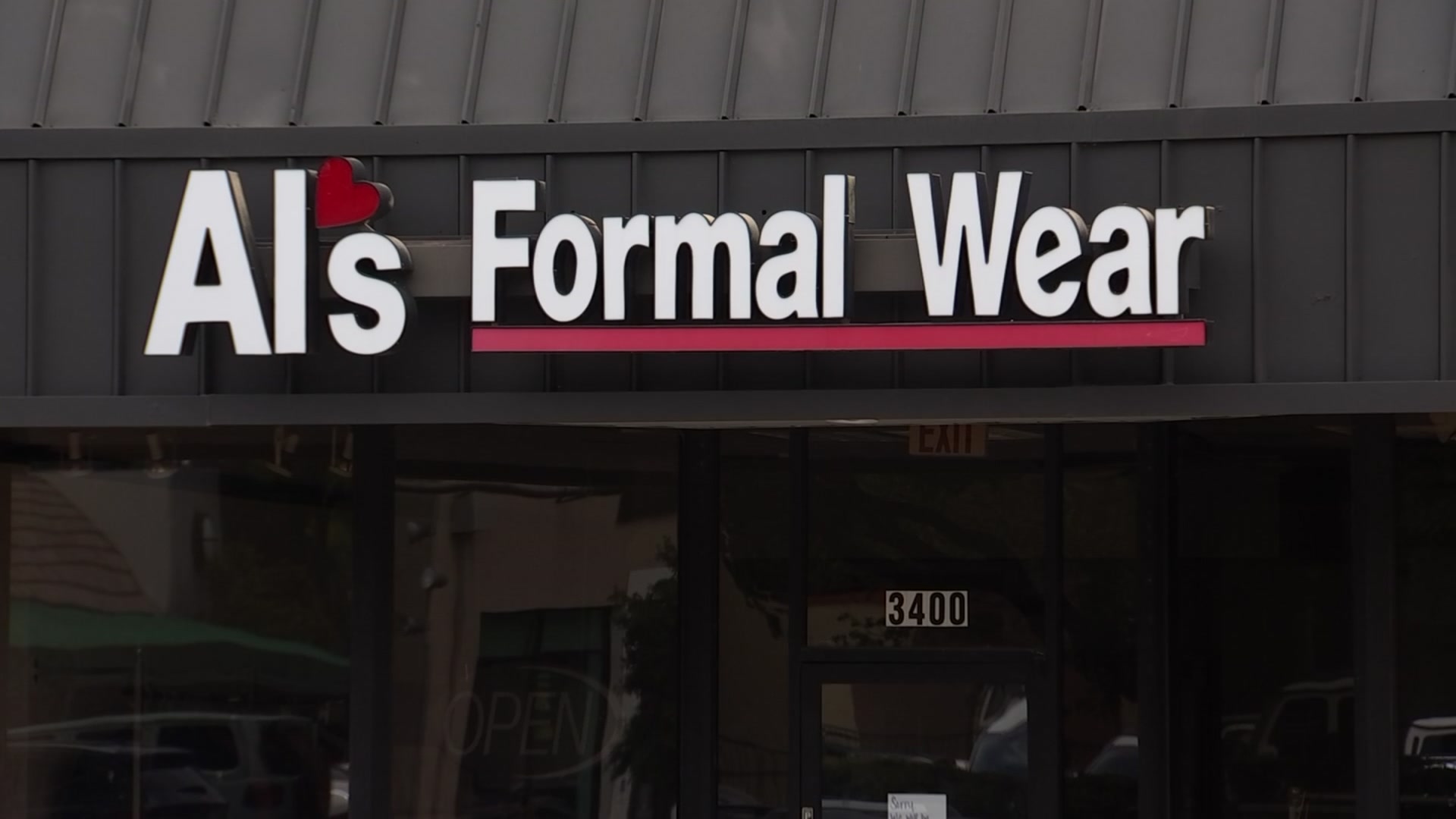 Al s Formal Wear abruptly closes leaving thousands of customers scrambling