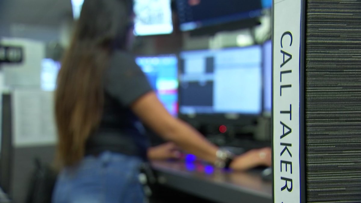 North Texas 911 Center Adds Video Option For Emergency Calls Nbc 5