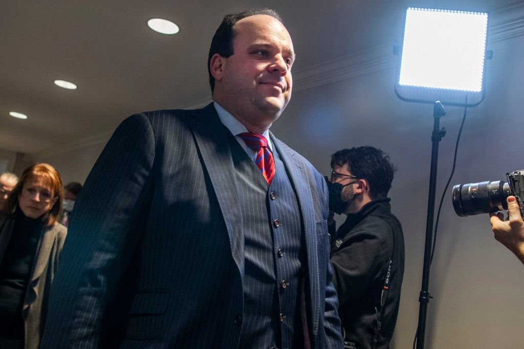 Trump advisor Boris Epshteyn accused of groping two women at club in Arizona in 2021 – NBC 5 Dallas-Fort Worth - Vimarsana News