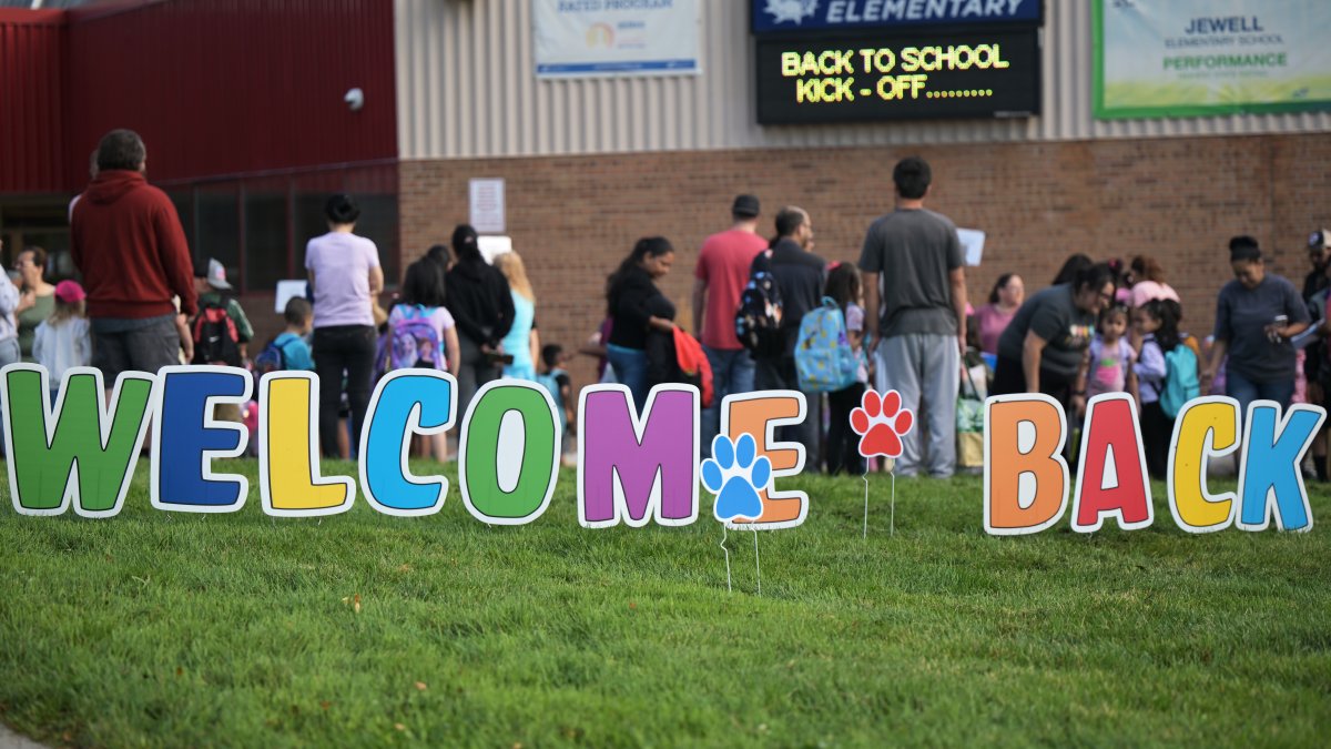 Teachers tell all: 5 things teachers wish parents knew before school starts