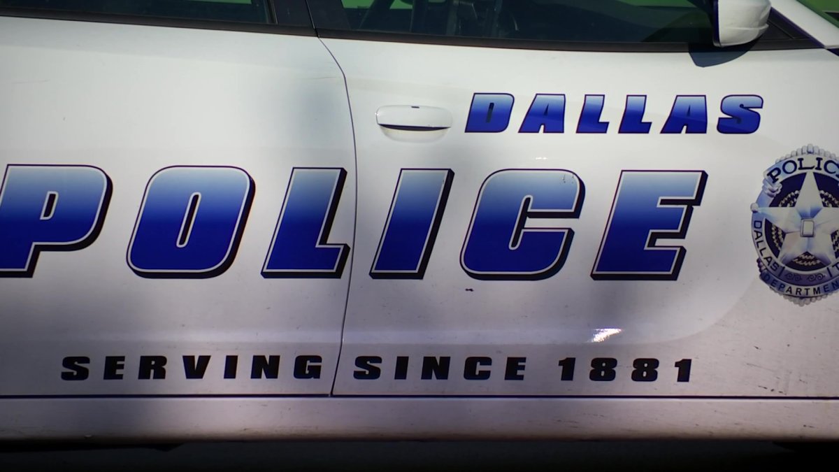 Two Dallas Police Officers Fired For Sexual Comments Use Of Force