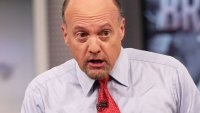 Jim Cramer's guide to investing: How to identify ‘garden-variety' pullbacks
