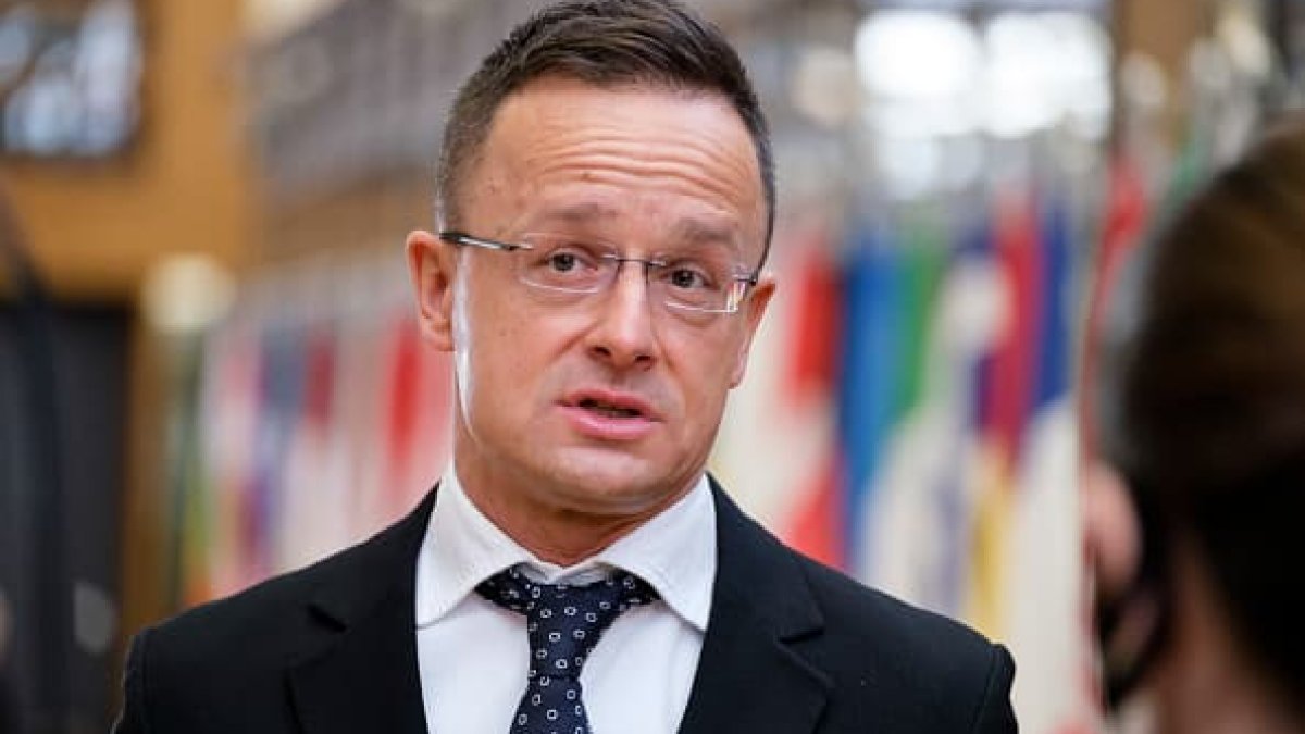 The EU should have 'isolated' the Ukraine war, Hungarian foreign minister says – NBC 5 Dallas-Fort Worth - Vimarsana News