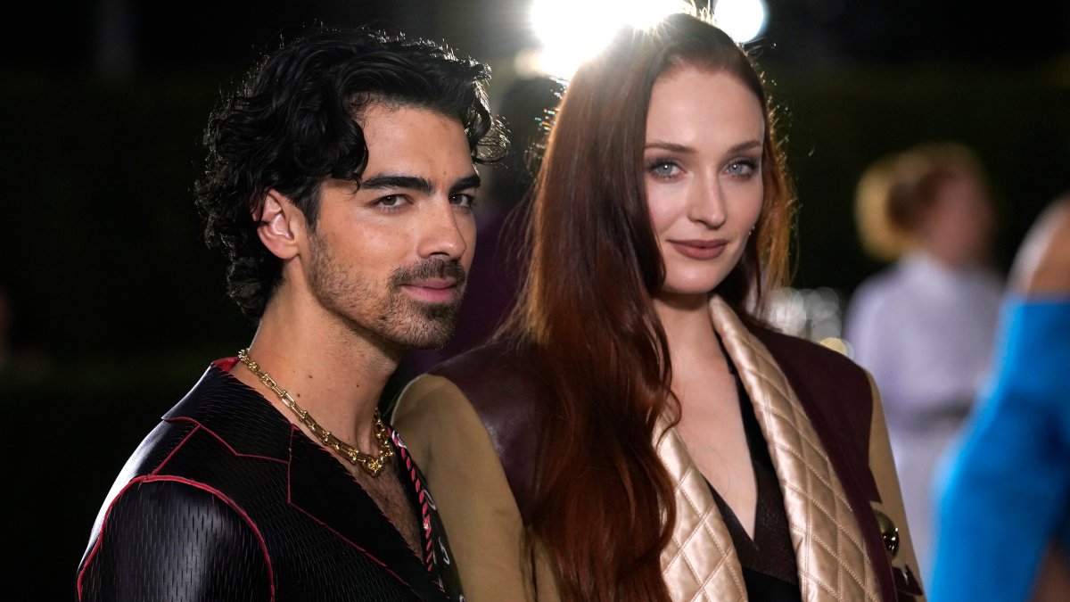 Joe Jonas files for divorce from Sophie Turner – NBC 5 Dallas-Fort Worth - Vimarsana News