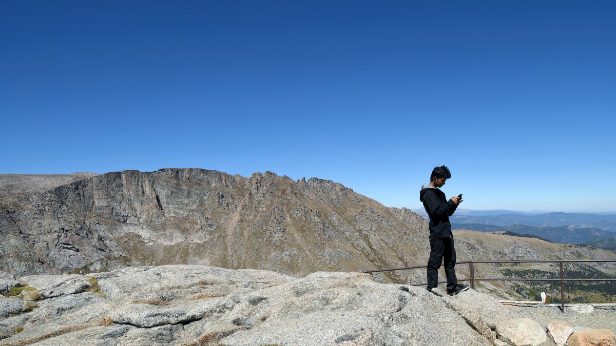 Colorado mountain tied to 1864 massacre is renamed Mount Blue Sky – NBC 5 Dallas-Fort Worth - Vimarsana News