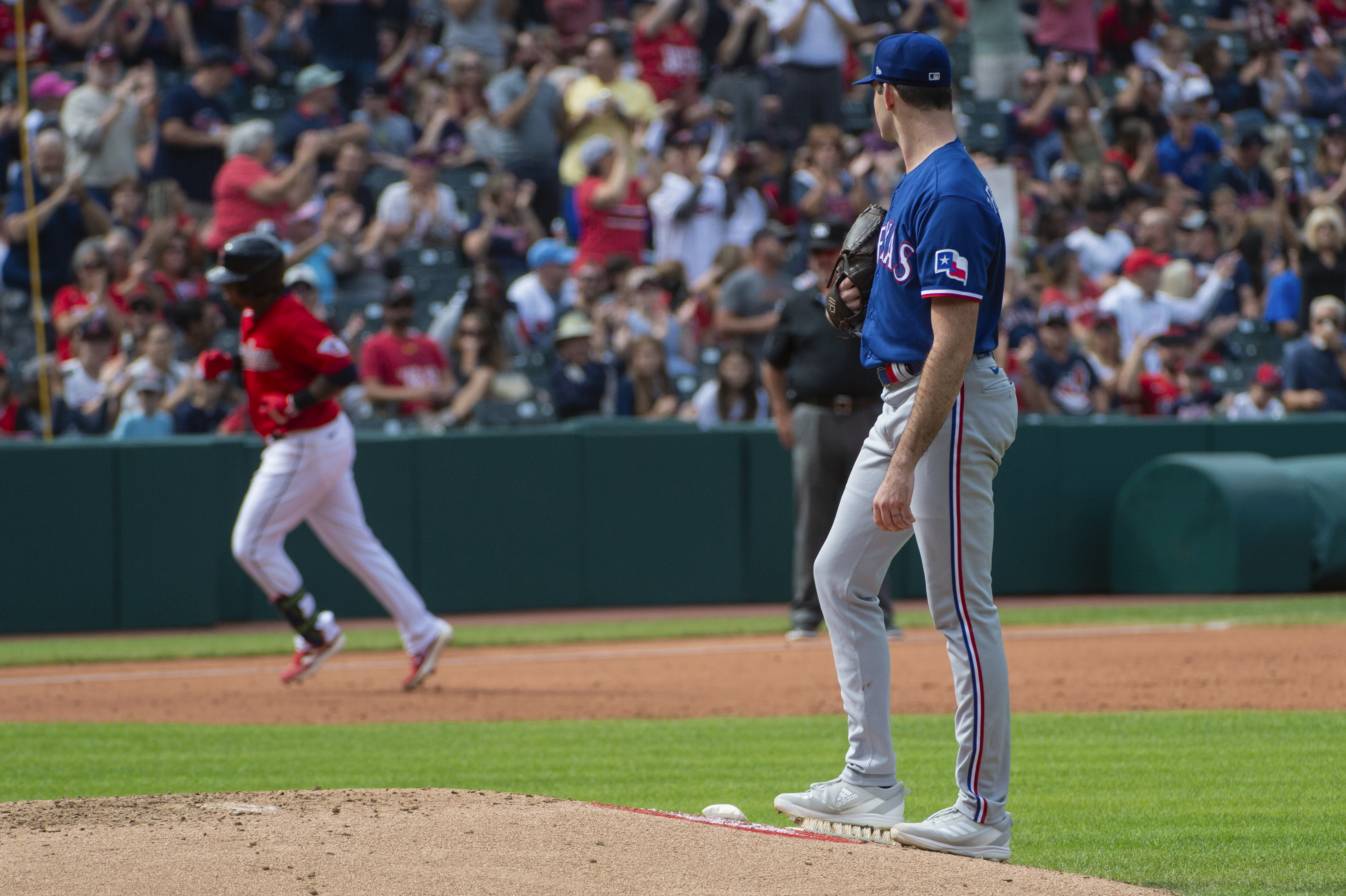 Jose Ramirez HR vs. Rangers  Major League Baseball, José Ramírez
