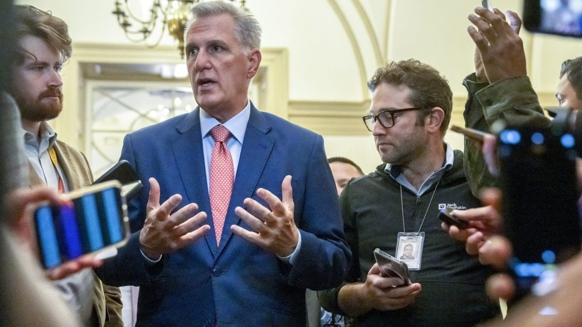 White House preparing for government shutdown, disruption of federal services