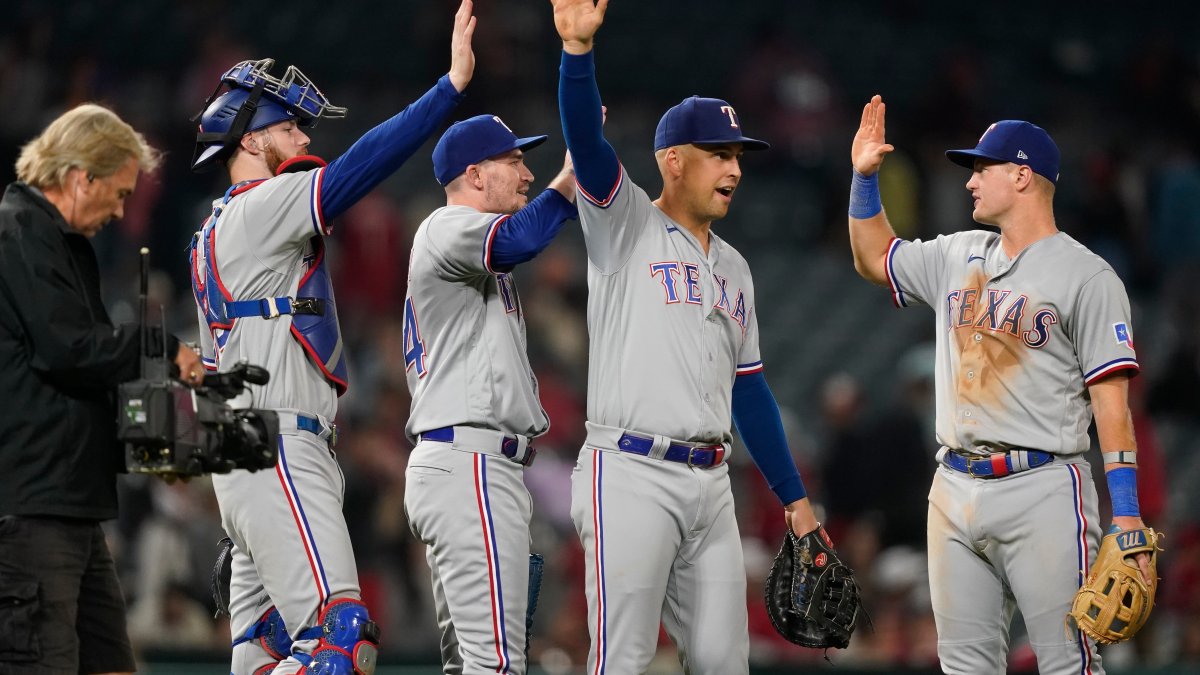 Rangers and Angels turn back the clock on Saturday night