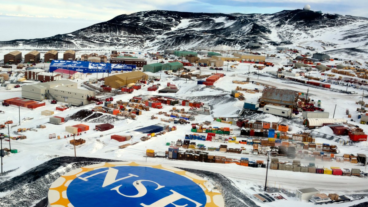 US Antarctic base workers banned from buying alcohol at bars after harassment claims – NBC 5 Dallas-Fort Worth - Vimarsana News