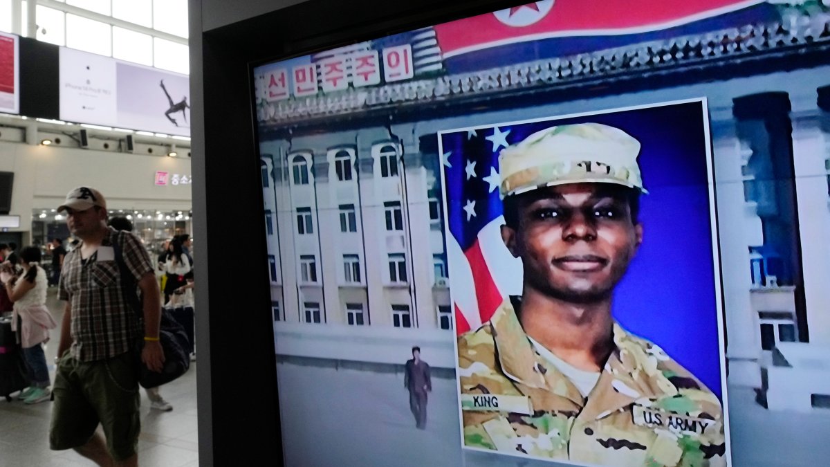 북한에 걸친 미병 트래비스 킹, 미국에서 구류 – NBC 5 달라스 포트워스