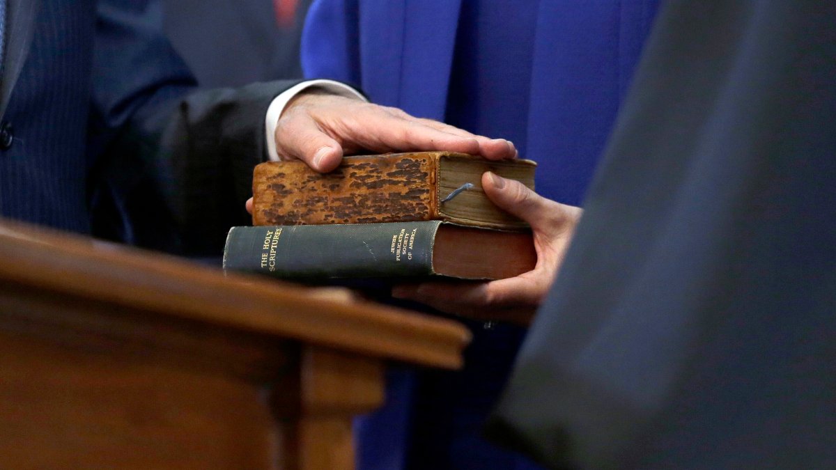 What is the Sam Houston Bible and why was it used at Paxton's trial?