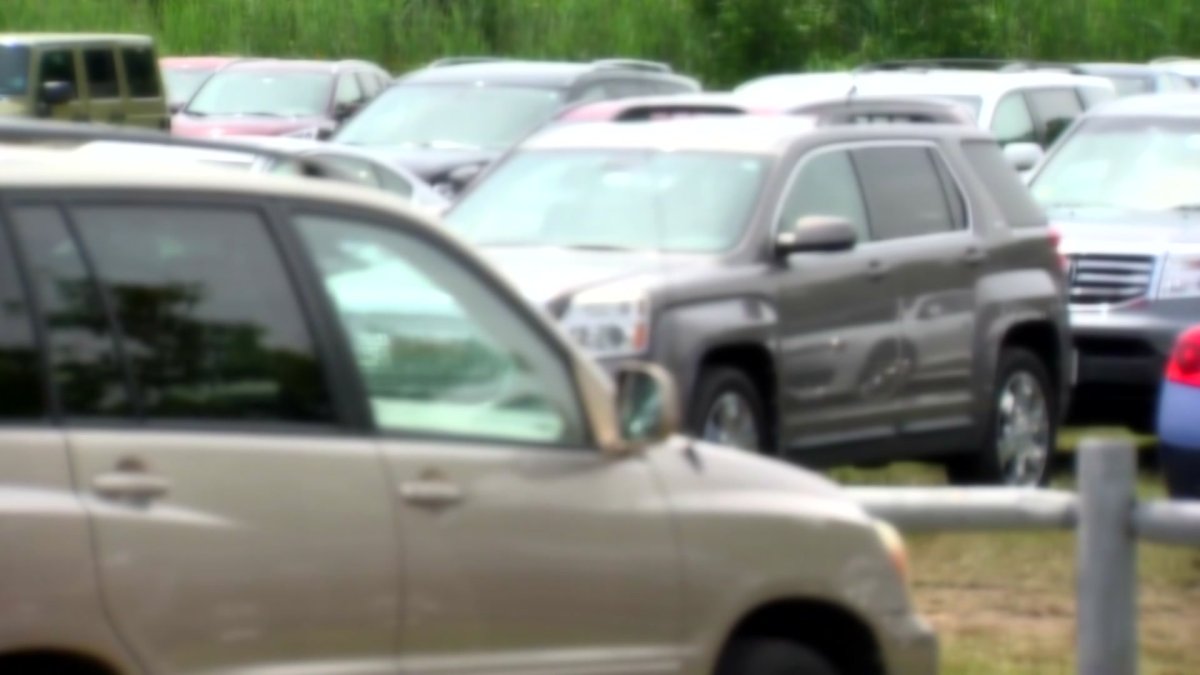 Antisemitic flyers left on cars in Allen hours before Yom Kippur NBC