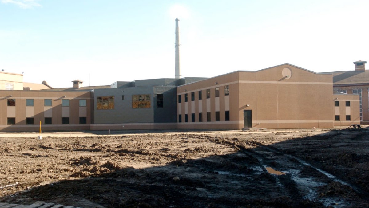 Minnesota's Stillwater prison reaches resolution with inmates who refused to return to cells due to heat wave – NBC 5 Dallas-Fort Worth - Vimarsana News