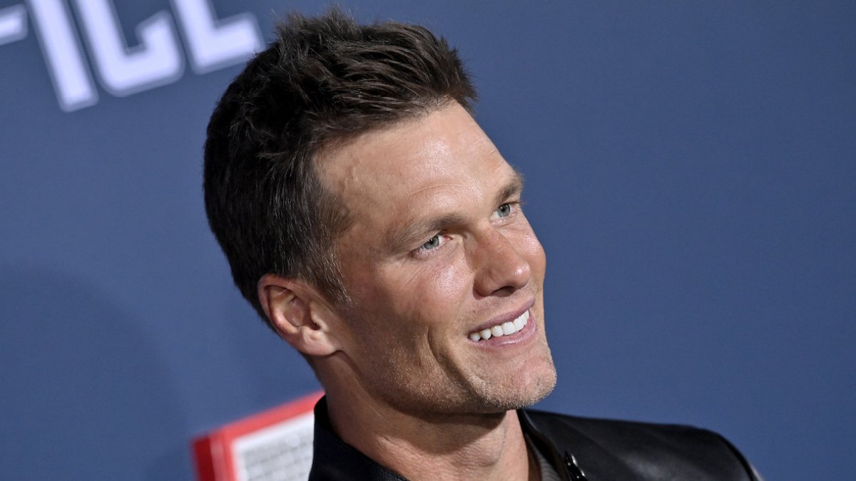 Tom Brady responds to possibility he'd come out of retirement to replace Aaron Rodgers