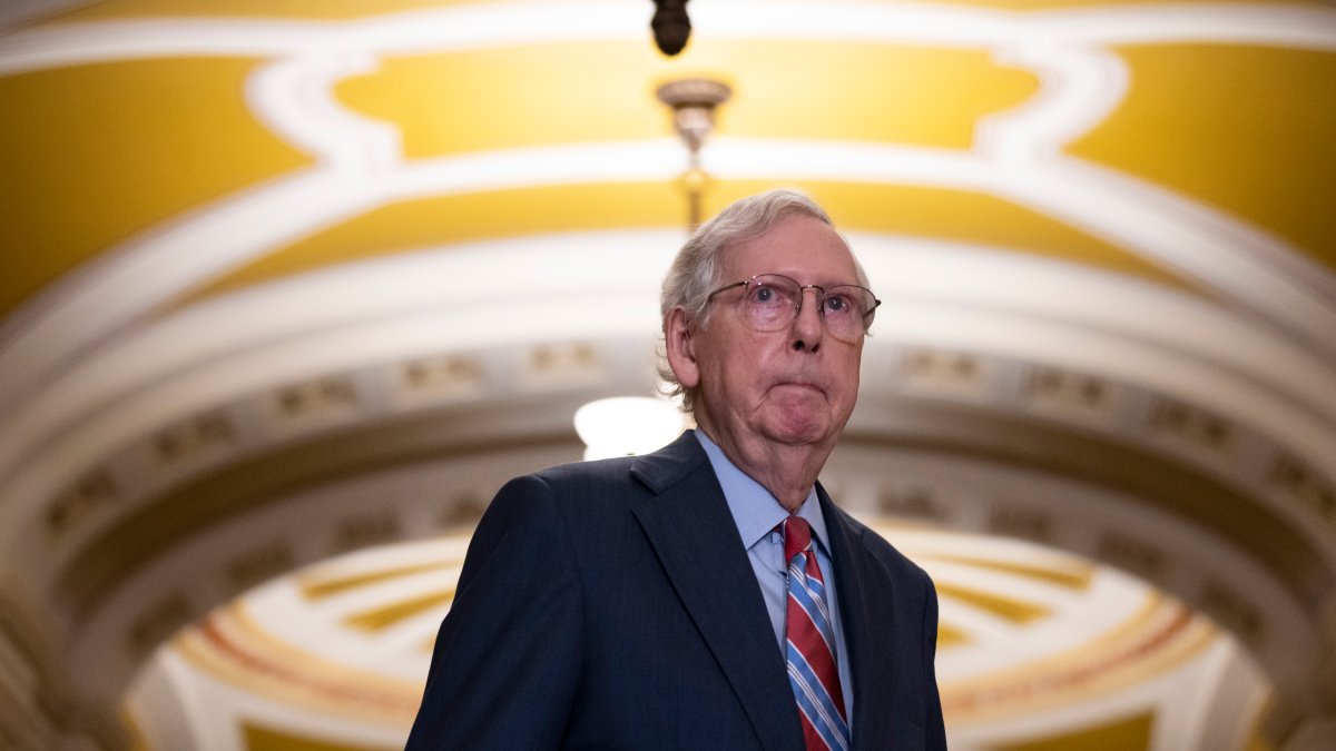 Sen. McConnell's health episodes show no evidence of stroke or seizure disorder, Capitol doctor says