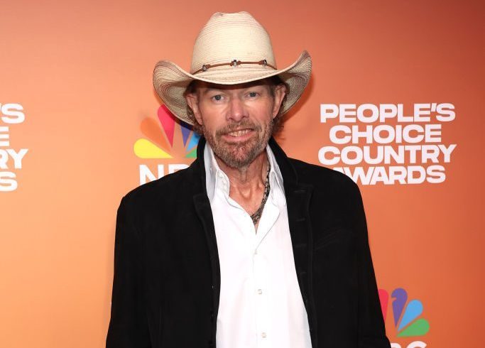 Toby Keith To Receive Country Icon Award At People's Choice