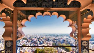 India could become the world’s second largest economy by 2075. And international businesses and investors alike are keeping their eyes on the country.
