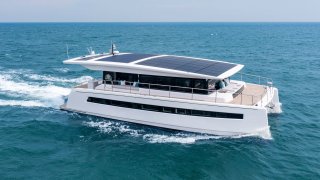 Silent Yacht’s 60ft Solar Electric Yacht