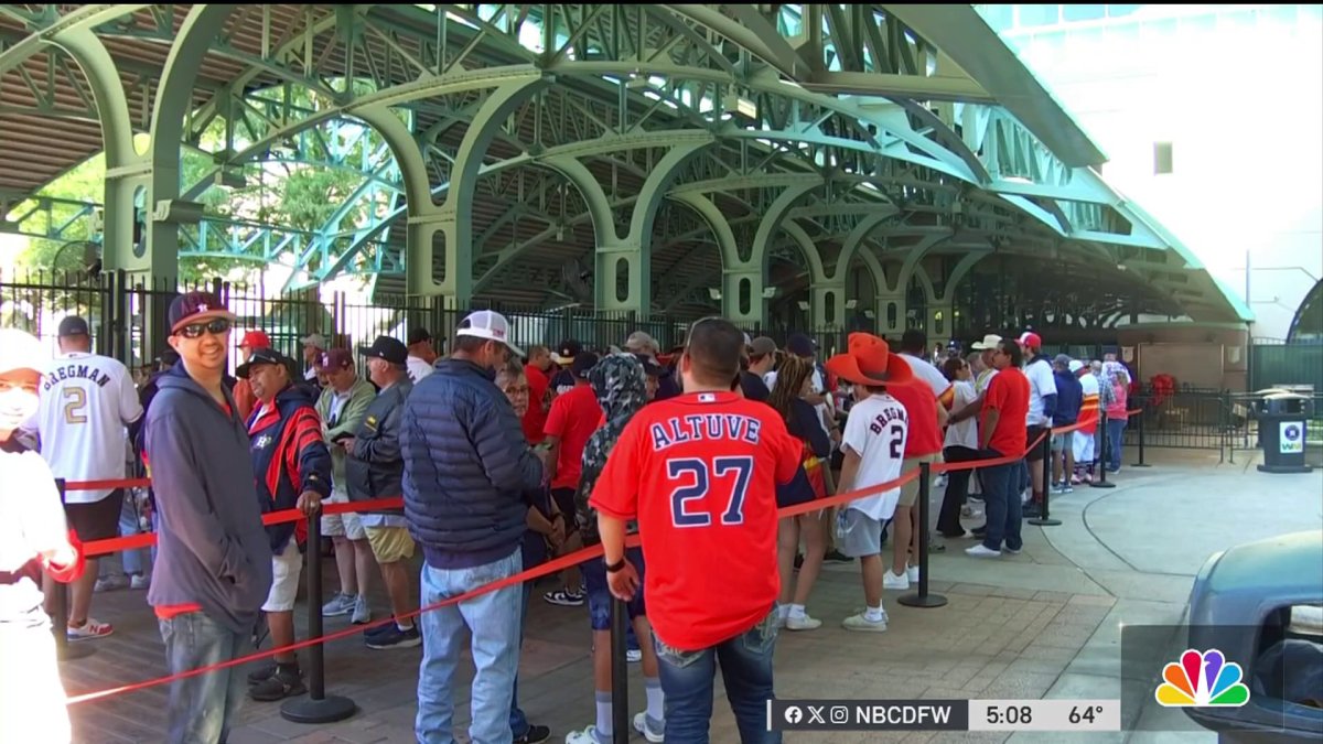 You Could Attend an Astros or Rangers Game This Season After All — Fans in  the Stands is Now in the Ballpark