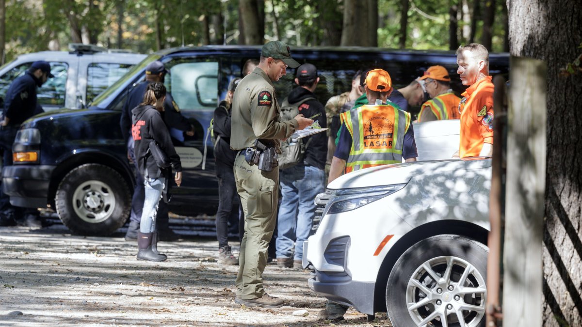 New York cops find girl reported missing at Moreau Lake State Park – NBC 5 Dallas-Fort Worth - Vimarsana News