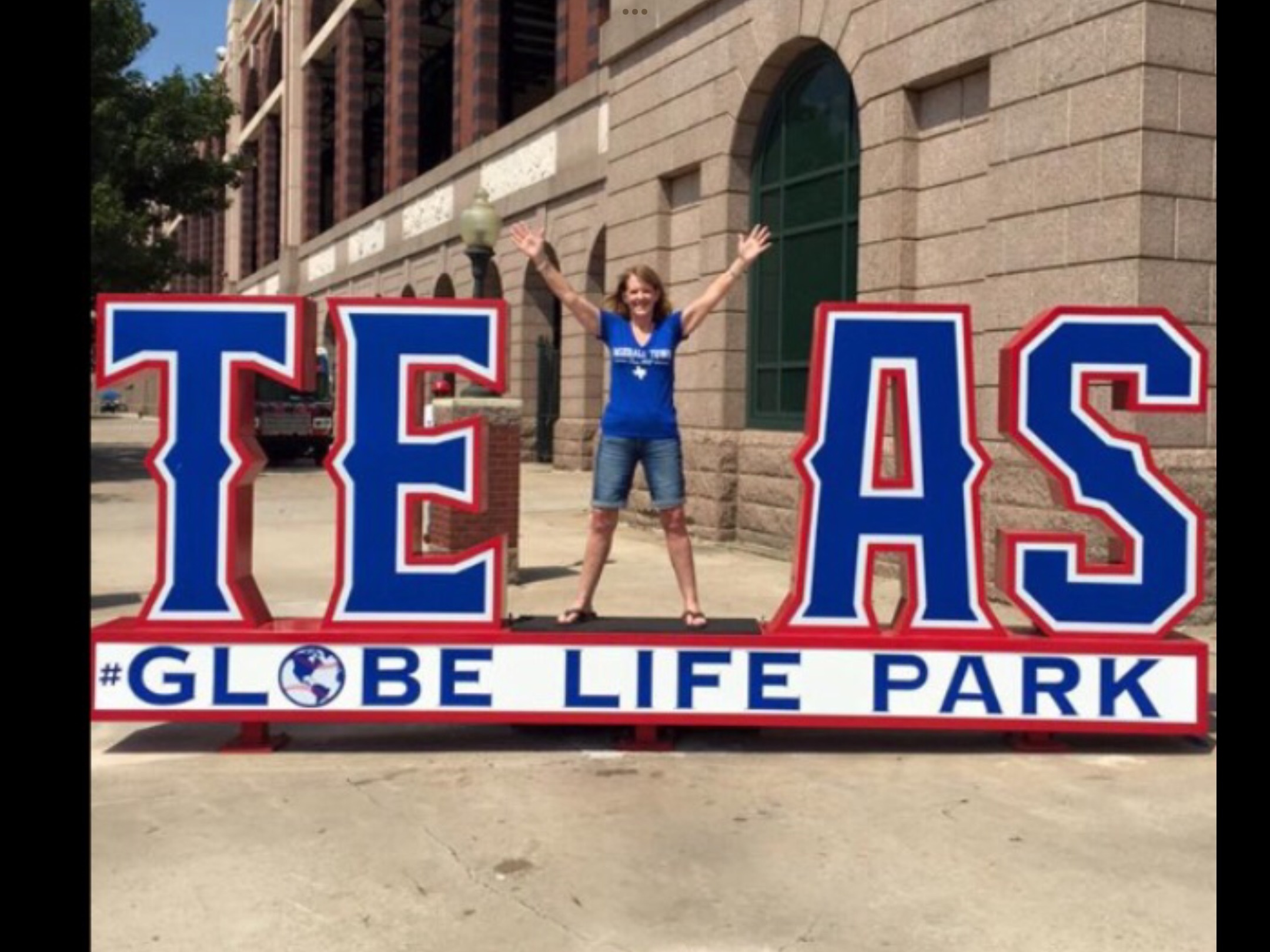 Texas Rangers fans display their team spirit NBC 5 DallasFort Worth