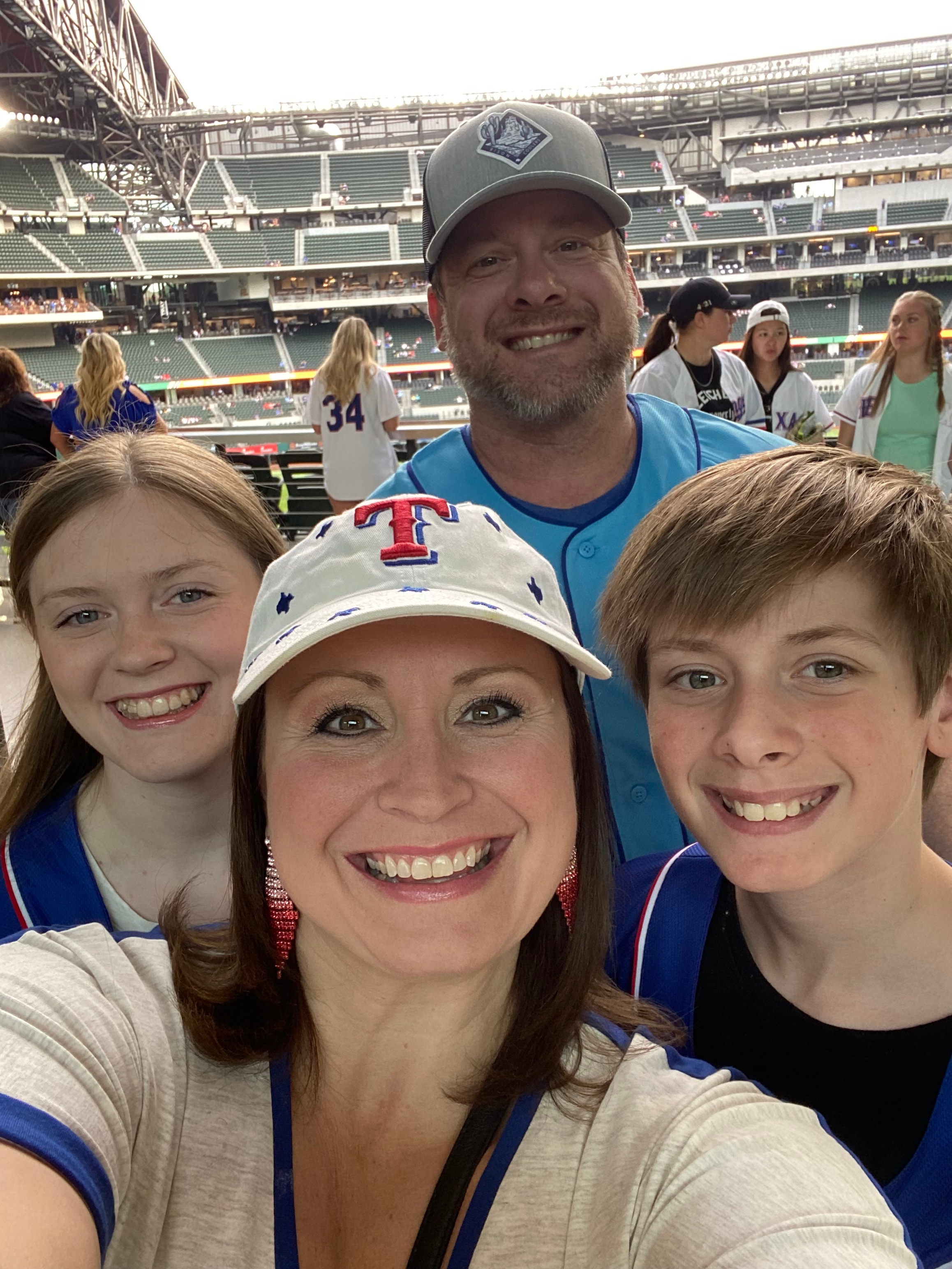 GO RANGERS! Cross Family