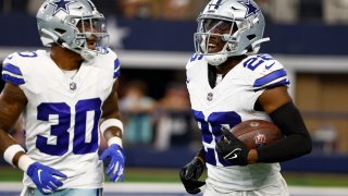 Cowboys score twice on defense in 38-3 blowout of Patriots, who bench Mac  Jones – NBC 5 Dallas-Fort Worth