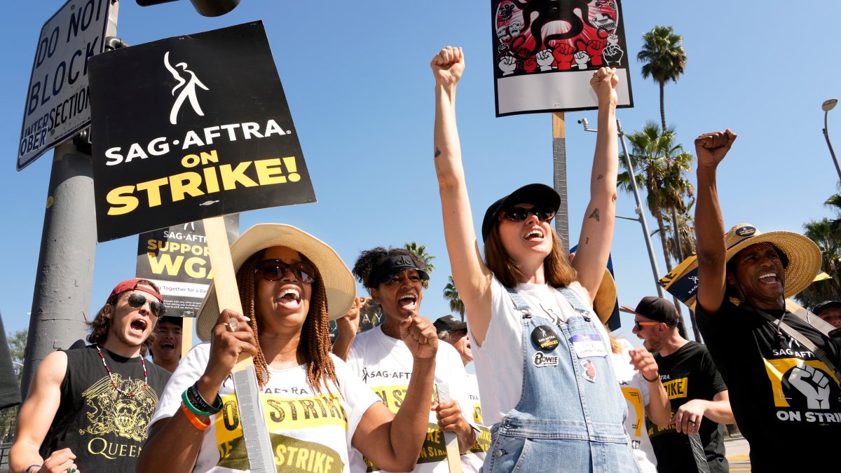 The Hollywood actors strike hits 100 days. Why hasn't a deal been reached and what's next?