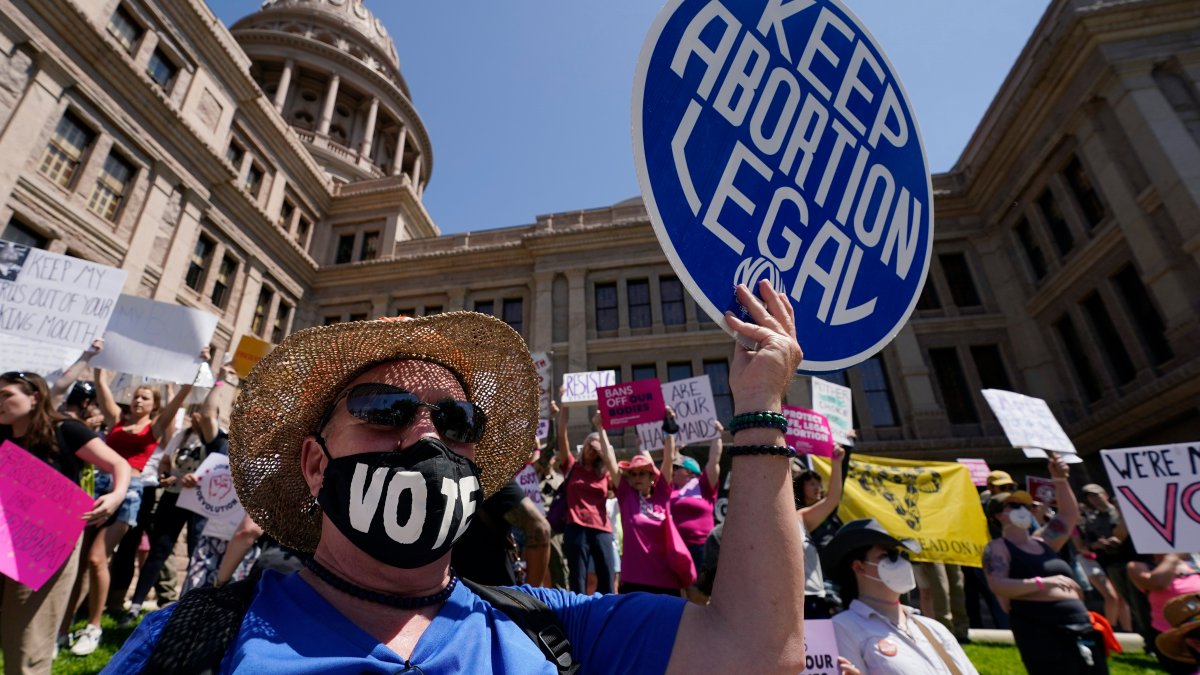 More Texas counties prevent use of roads to get an abortion – NBC 5 Dallas-Fort Worth - Vimarsana News