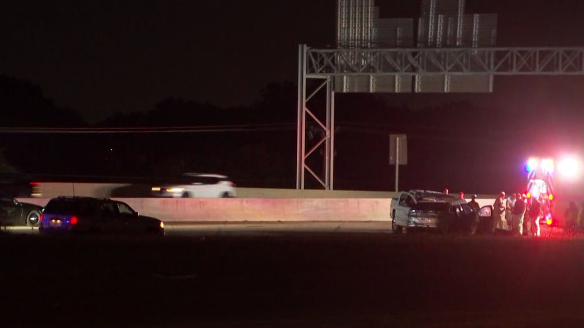 Deadly wrong-way crash shuts down eastbound I-20 in Fort Worth – NBC 5 ...