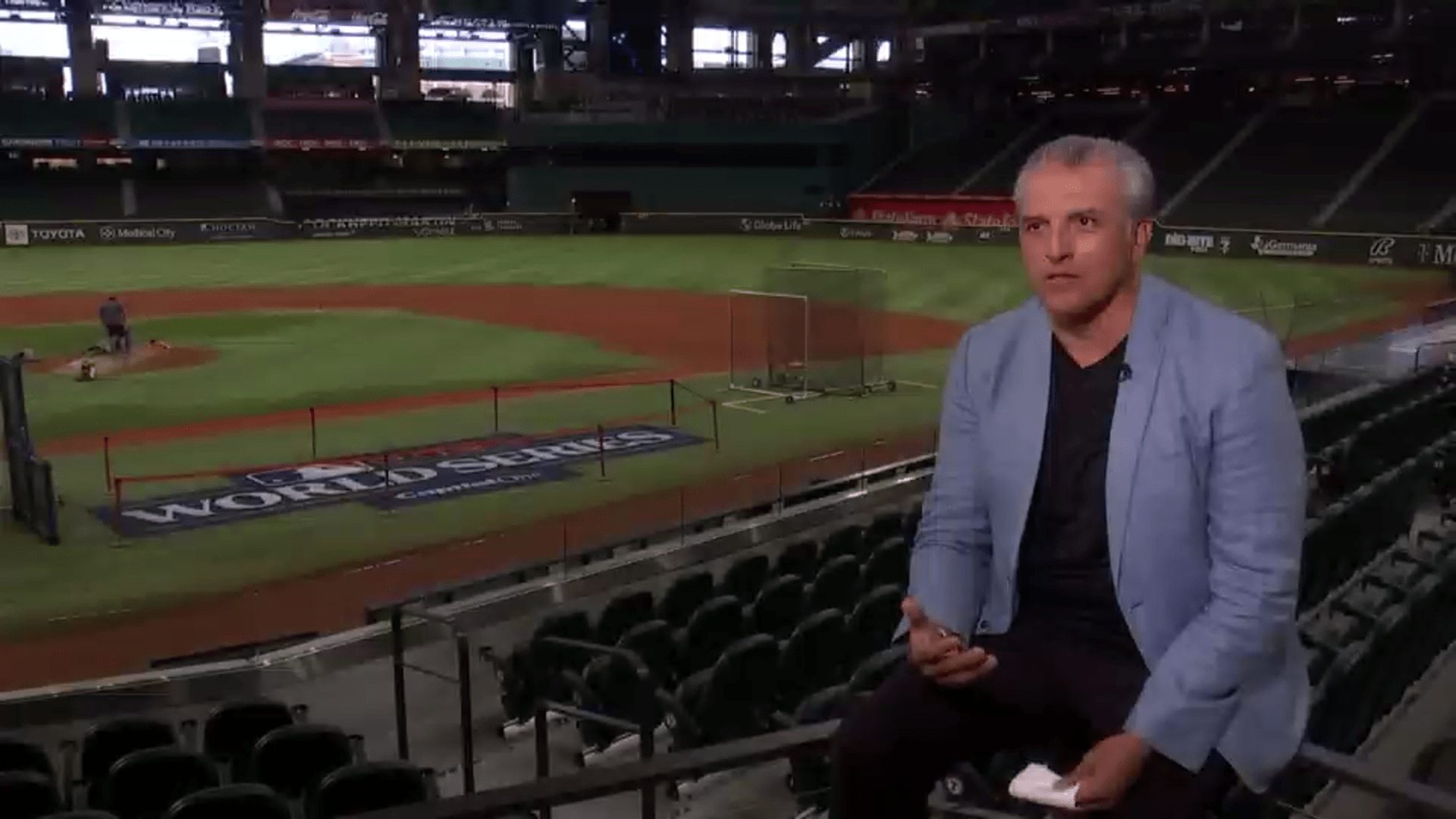 Top 5 Crazy Food Options at Globe Life Park, Home of the Texas