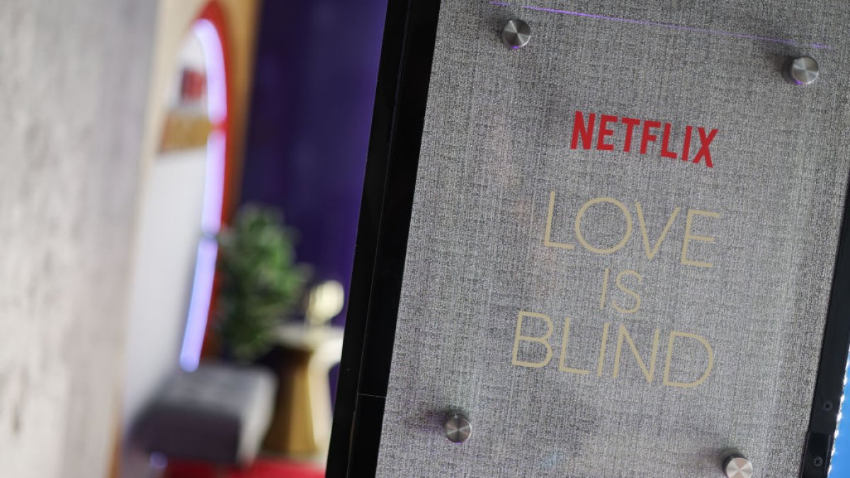 'Love Is Blind' star Jimmy responds to off-screen girlfriend claims – NBC 5 Dallas-Fort Worth - Vimarsana News