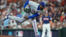 Rangers hold on for 5-4 win over Astros