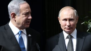 JERUSALEM, ISRAEL – JANUARY 23: Russian President Vladimir Putin and Israeli Prime Minister Benjamin Netanyahu (L) attend their meeting at Prime Minister’s Office on January 23, 2020 in Jerusalem, Israel. President Vladimir Putin is having a one-day trip Israel. (Photo by Mikhail Svetlov/Getty Images)