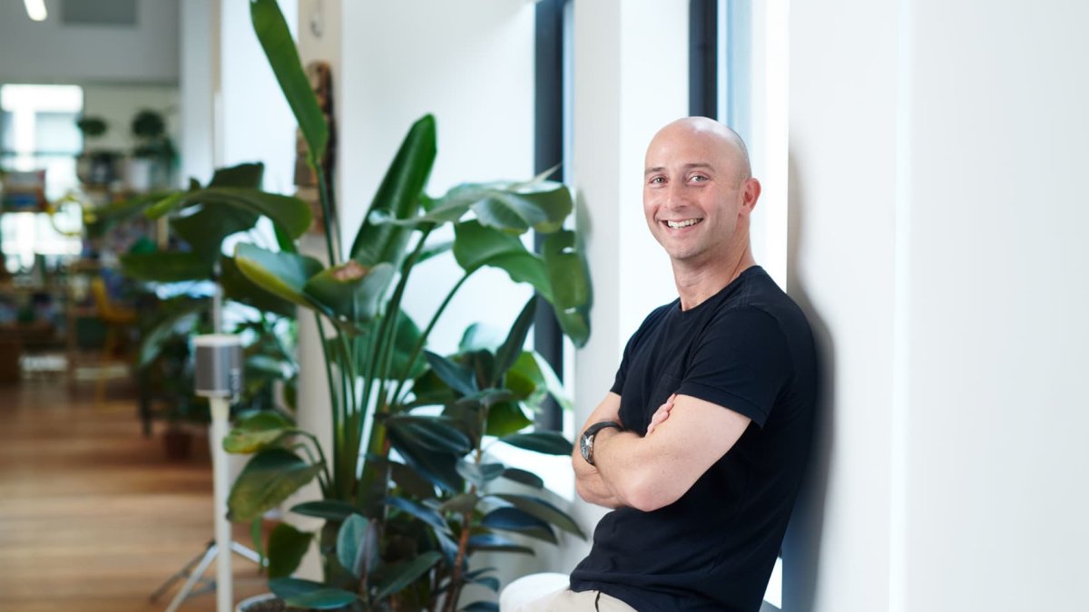 This 48-year-old bet he could take on Coca-Cola—now his beverage company is worth $1.6 billion - Vimarsana News