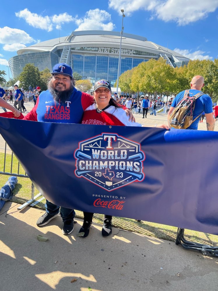 Texas Rangers fans display their team spirit – NBC 5 Dallas-Fort Worth