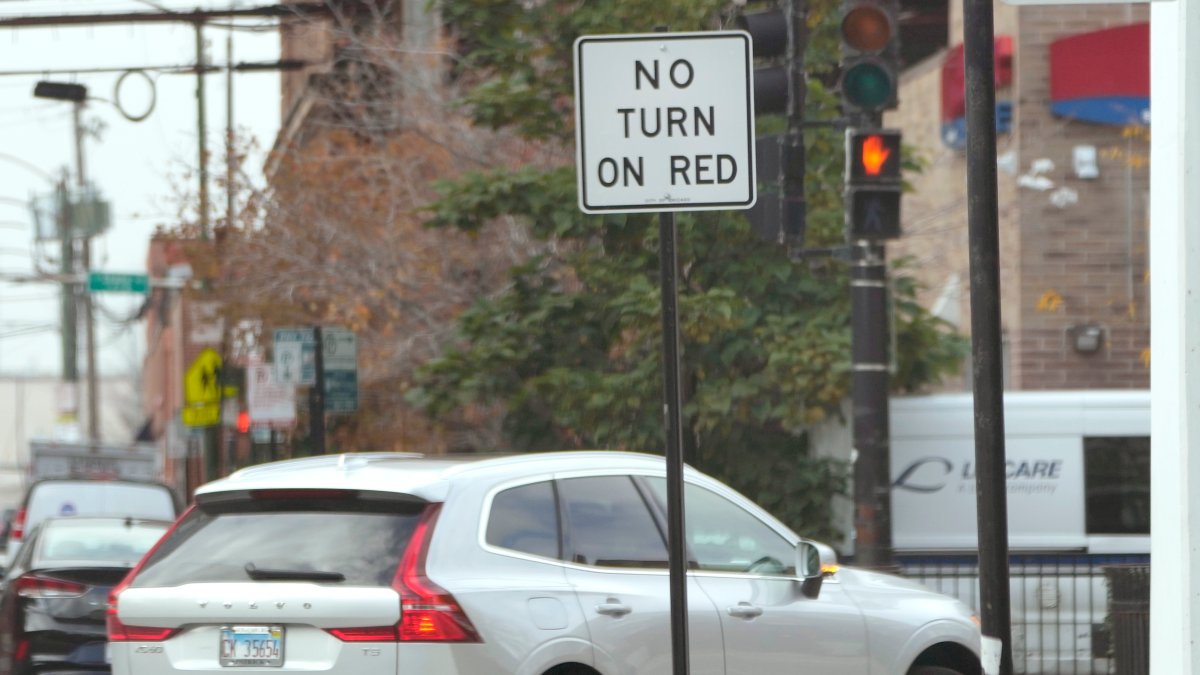 Right turn on red? With pedestrian deaths rising, US cities are considering bans