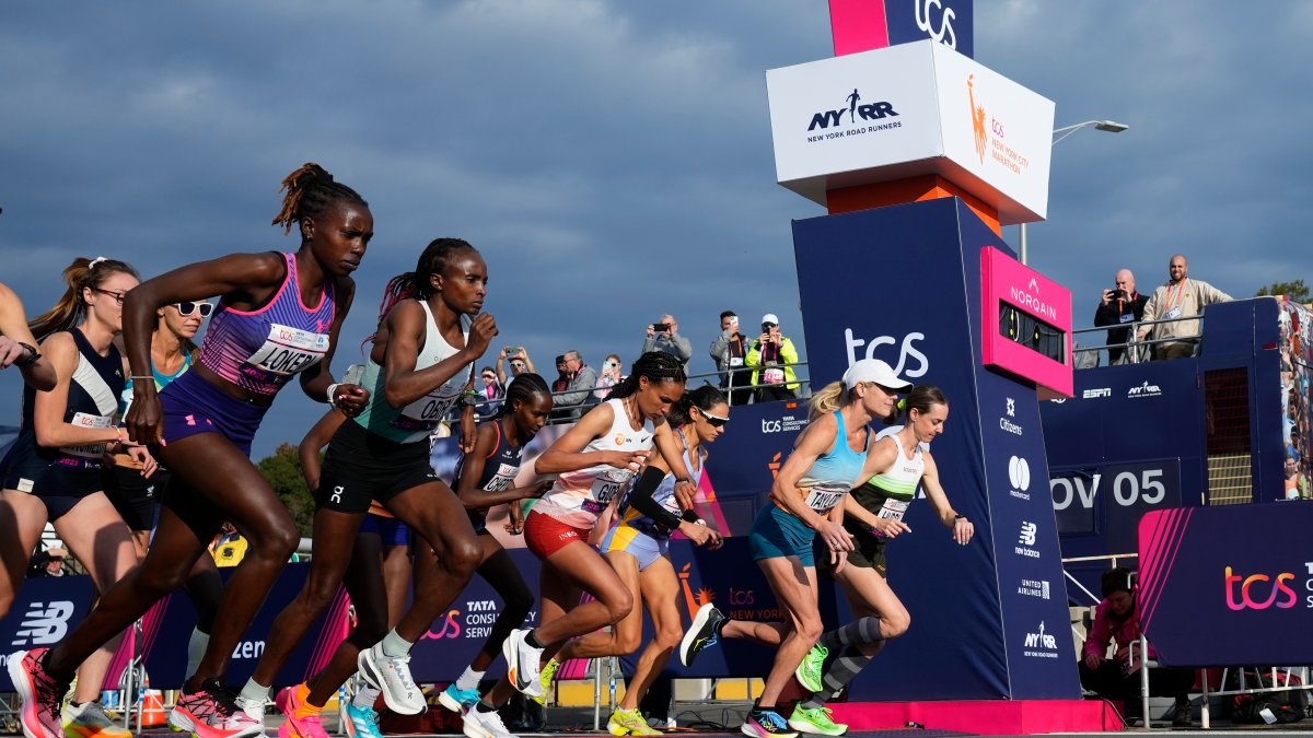 Tola sets NYC Marathon course record to win men's race – NBC 5 Dallas-Fort Worth - Vimarsana News