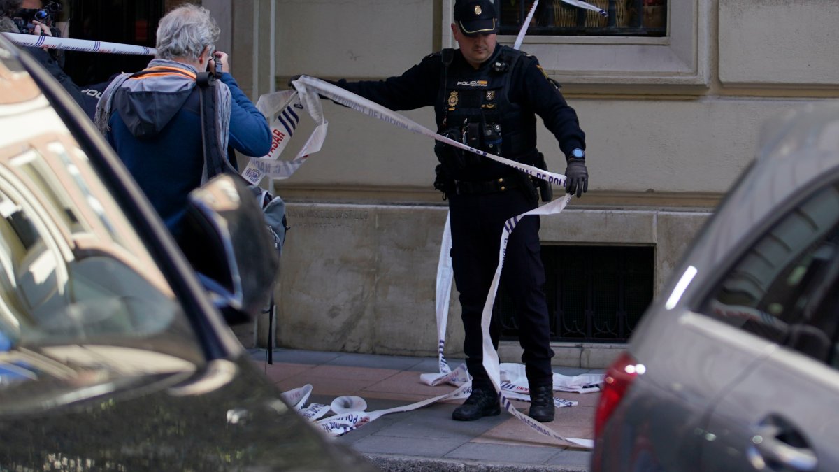Spanish conservative politician Alejandro Vidal Quadras shot in Madrid – NBC 5 Dallas-Fort Worth - Vimarsana News