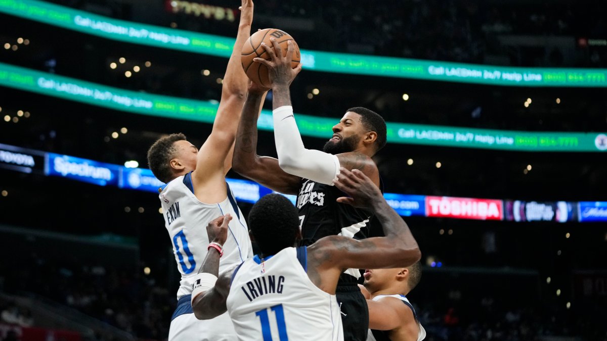 George scores 25 points for the Clippers' win over Mavs