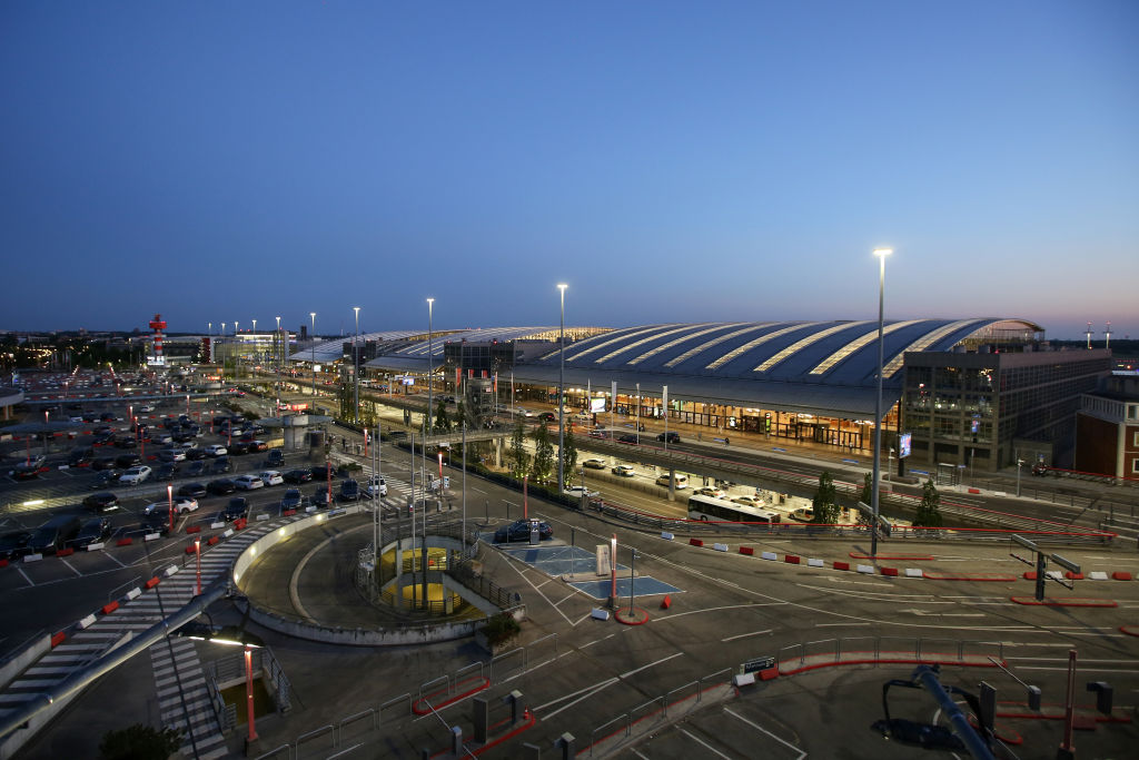 Airport in Hamburg Germany closed after armed man breaches