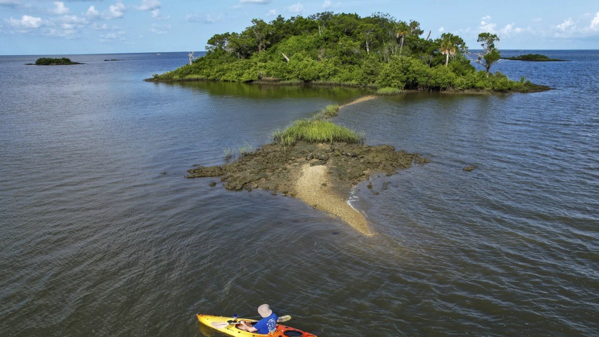 Florida man used COVID-19 relief aid to purchase Sweetheart Island – NBC 5 Dallas-Fort Worth - Vimarsana News