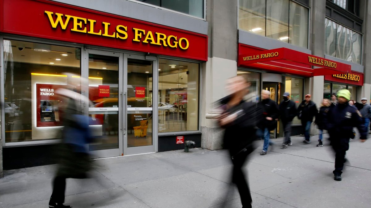 Regulators caught Wells Fargo, other banks in probe over mortgage pricing discrimination - Vimarsana News