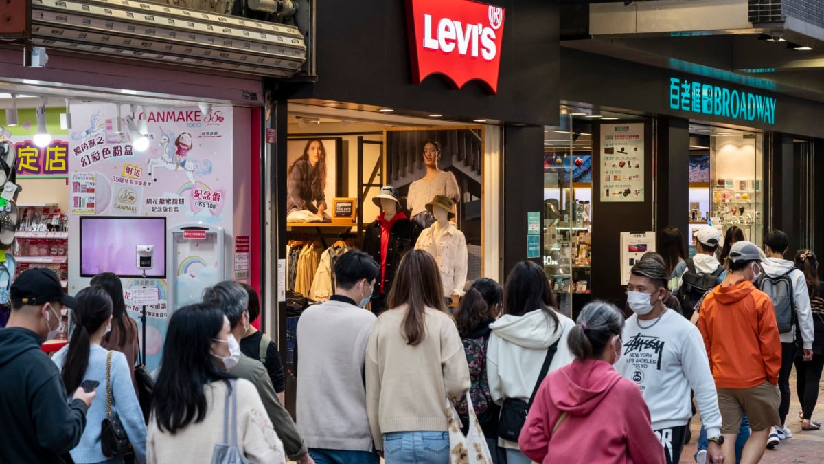 Michelle Gass will replace Chip Bergh as Levi Strauss CEO in January - Vimarsana News
