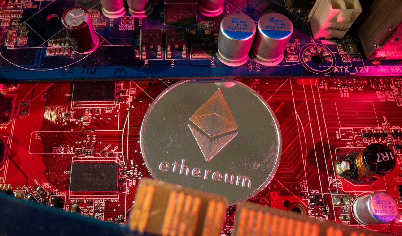 Ether rallies 6% in catch-up trade as investors position for January - Vimarsana News