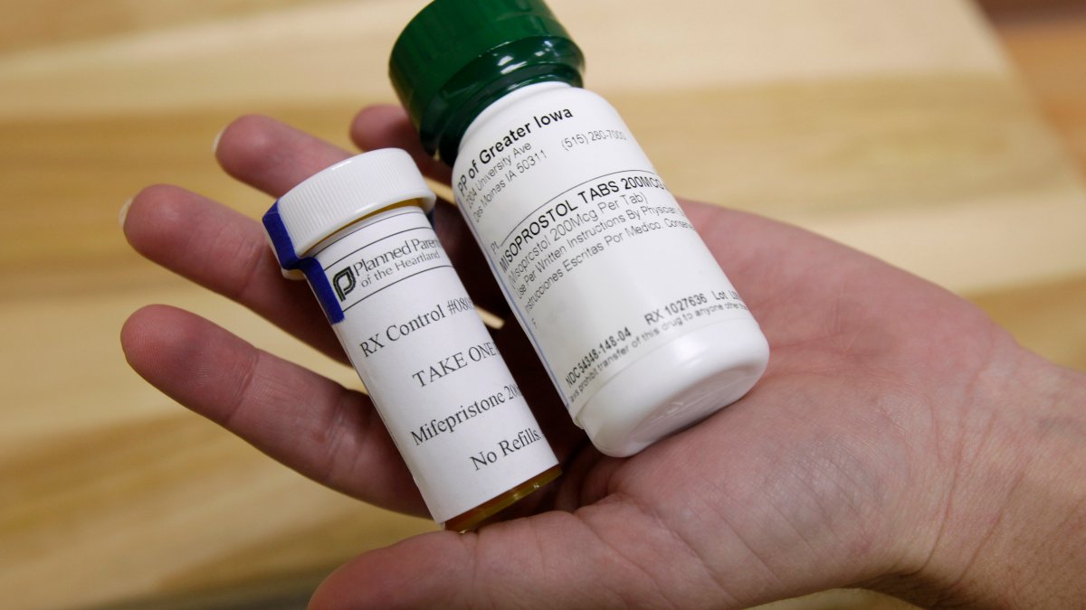 Wyoming judge to rule on ban on abortion pills – NBC 5 Dallas-Fort Worth - Vimarsana News